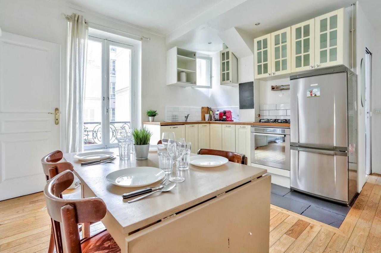 Appartement Quartier Pigalle Free Netflix Paris Exterior photo